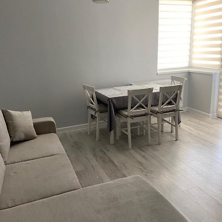 Apartament 2 Camere Eliberarii Köstence Dış mekan fotoğraf