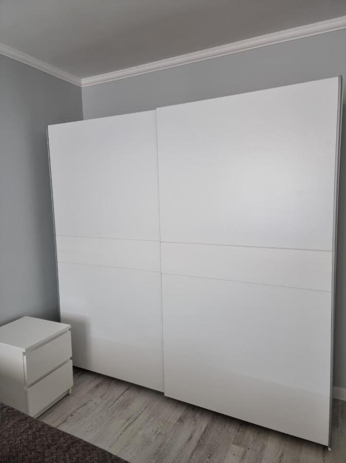 Apartament 2 Camere Eliberarii Köstence Dış mekan fotoğraf