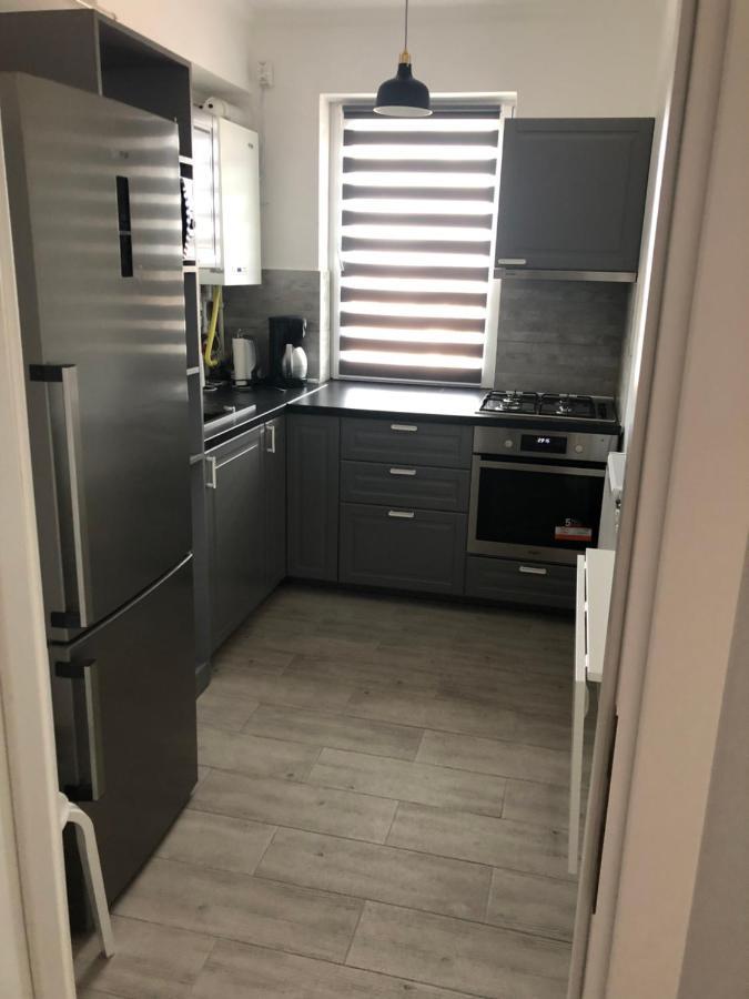 Apartament 2 Camere Eliberarii Köstence Dış mekan fotoğraf
